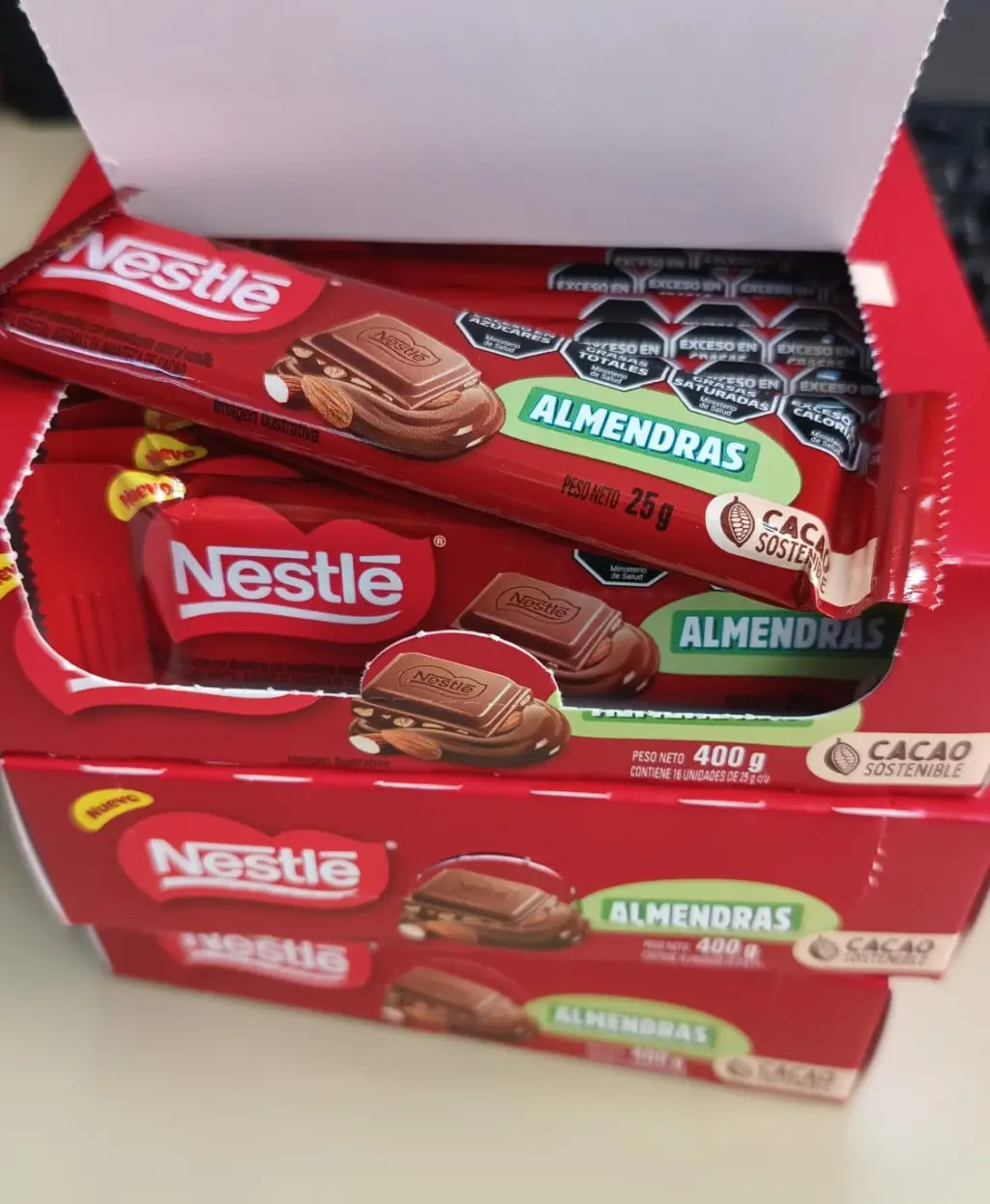 Chocolate con almendras Nestlé x 25gr