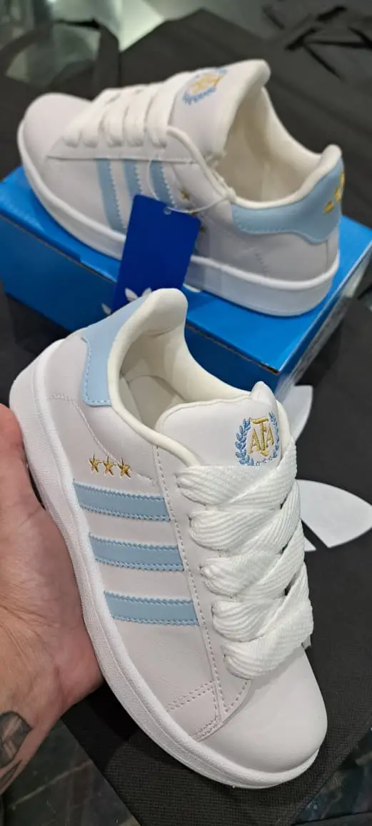 Zapatillas MUNDIAL